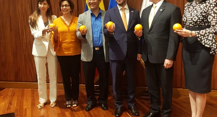 En Honduras el Consejero Presidencial para Asuntos Económicos y Estratégicos de Colombia,  Felipe Buitrago, presentó la conferencia “Exprimiendo la Economía Naranja” 
