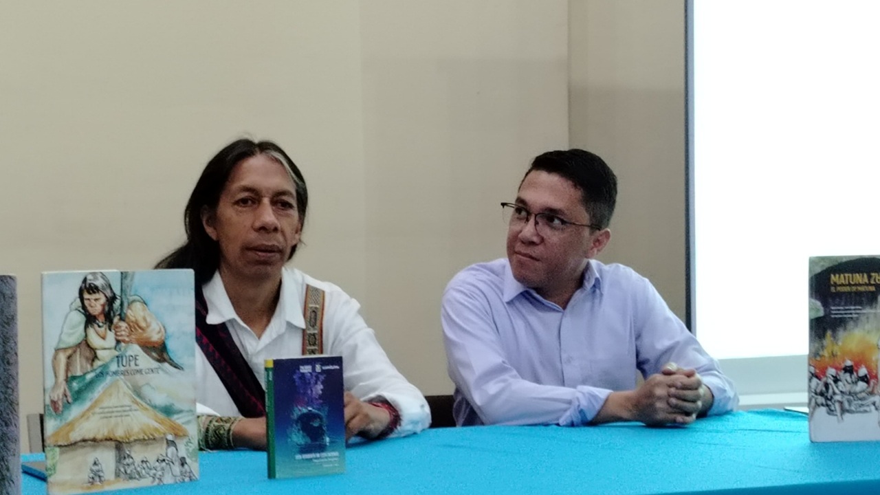El Poeta arhuaco Hugo Jamioy representa a Colombia en encuentros literarios en Honduras