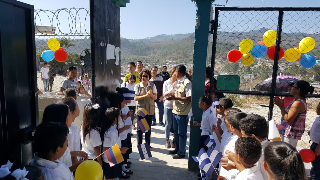 El cine colombiano llega al Valle de Amarateca, Honduras gracias a la Embajada de Colombia