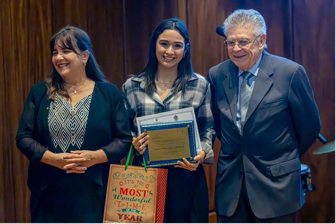 Premiación del concurso de cuentos cortos Honduras diversa