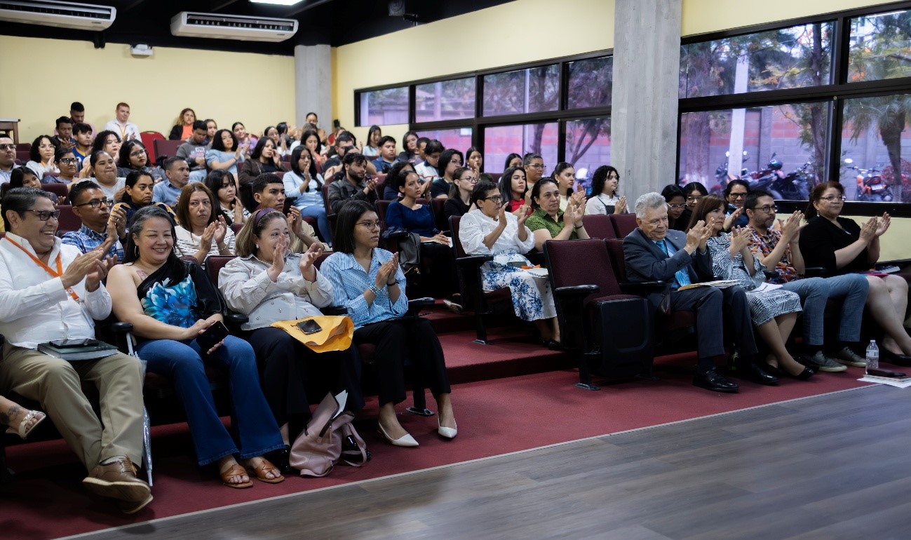 Embajada de Colombia realizó el encuentro cultural “Descubriendo talentos hondureños”