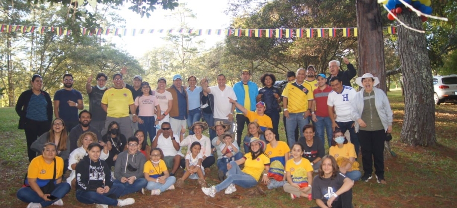 Embajada estuvo representada en el evento organizado por la recién constituida Asociación de Colombianos en Honduras