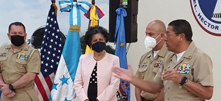 EMBAJADORA DE COLOMBIA PARTICIPA, JUNTO A LA AGREGADURIA DE DEFENSA EN REUNIÓN DE PLANEAMIENTO DE LA CAMPAÑA NAVAL ORIÓN IX Y X