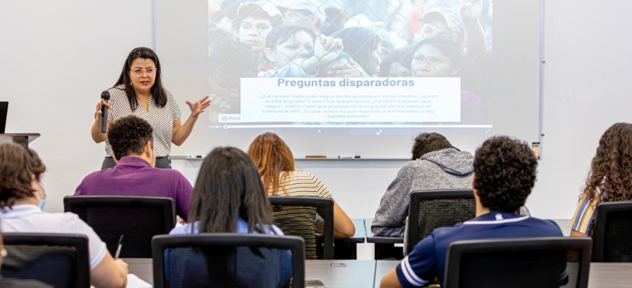 En taller y conversatorio sobre migración y periodismo se reflexionó sobre la importancia del lenguaje y las narrativas para explicar el fenómeno de la migración