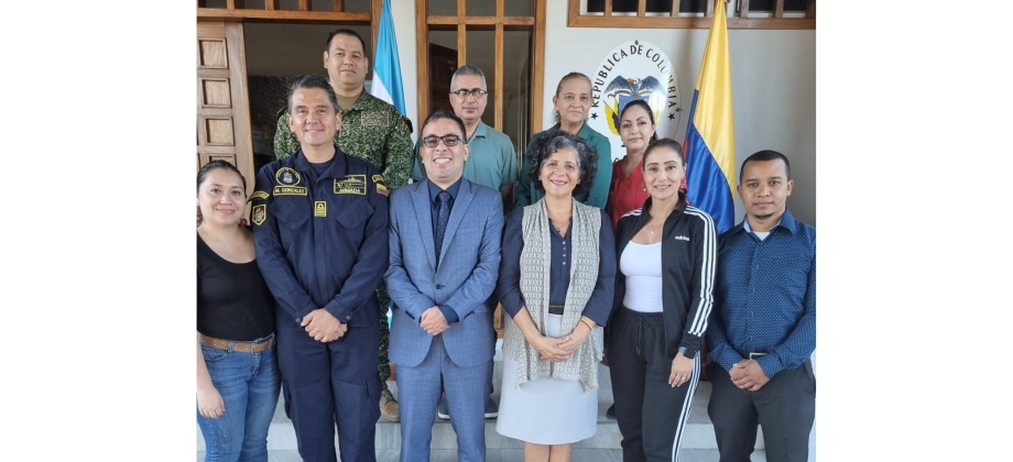 Embajadora de Colombia en Honduras y su equipo de trabajo agradecieron la gestión realizada por el Encargado de Funciones Consulares