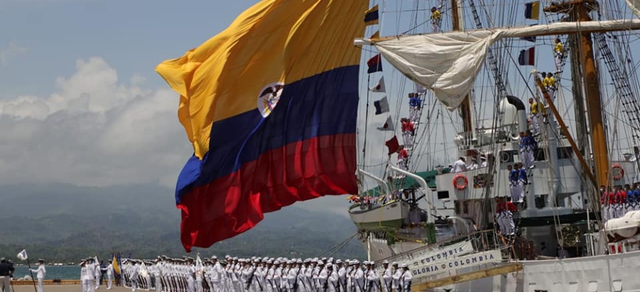 Embajada de Colombia participó en las actividades realizadas durante la visita a Honduras del Buque Escuela ARC “Gloria”